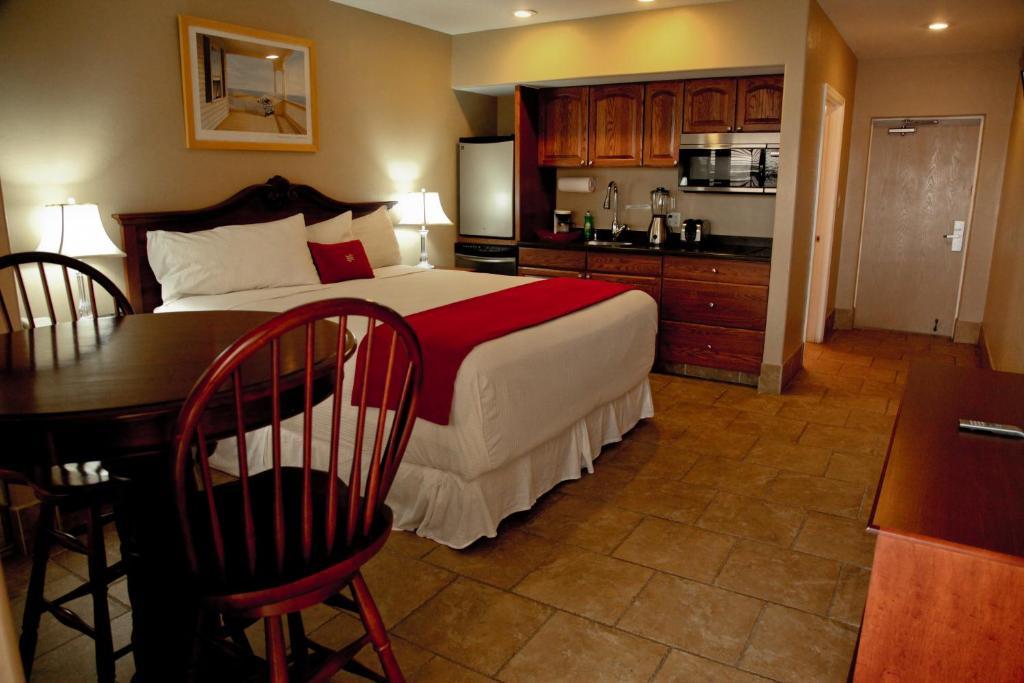 Lake Grassy Inn & Suites Lake Placid Rom bilde